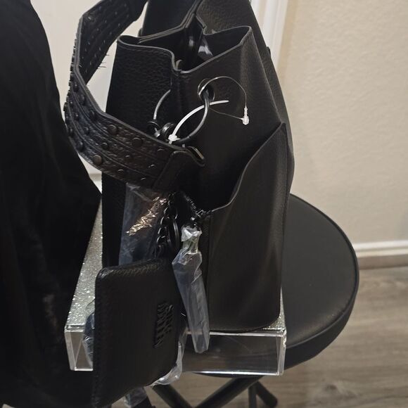 Steve Madden BKoltt Bucket Bag- Black - Picture 8 of 12